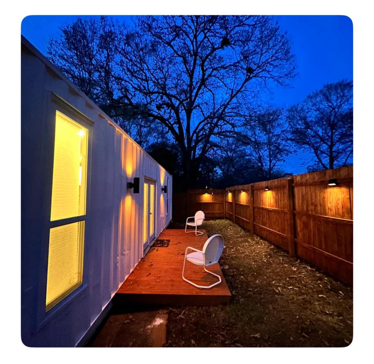 Nomehaus Shipping Container Studio Residential Neighborhood أثينز، أوهايو المظهر الخارجي الصورة